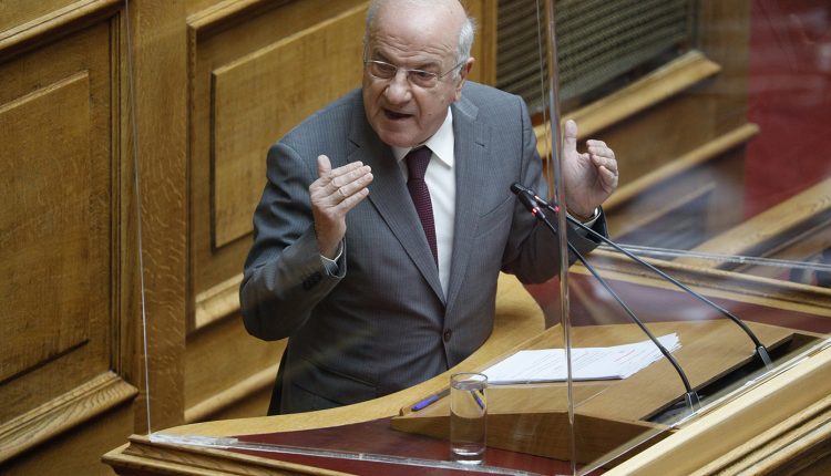 Η-μάχη-του-Νάσου-Αθανασίου-με-τον-καρκίνο-τα-τελευταία-2,5-χρόνια-που-λίγοι-γνώριζαν-–-«Πέθανε-στα-χέρια-μου»