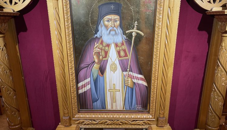 Η-εορτή-του-Αγίου-Λουκά-του-ιατρού-στον-Πειραιά-10-–-11-Ιουνίου