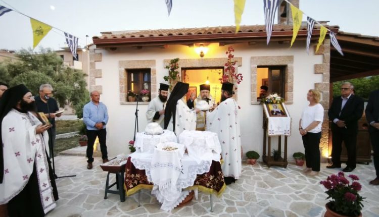 Ο-Εσπερινός-της-Αγίας-Υπομονής-στο-ομώνυμο-Παρεκκλήσιο-στην-Λευκάδα