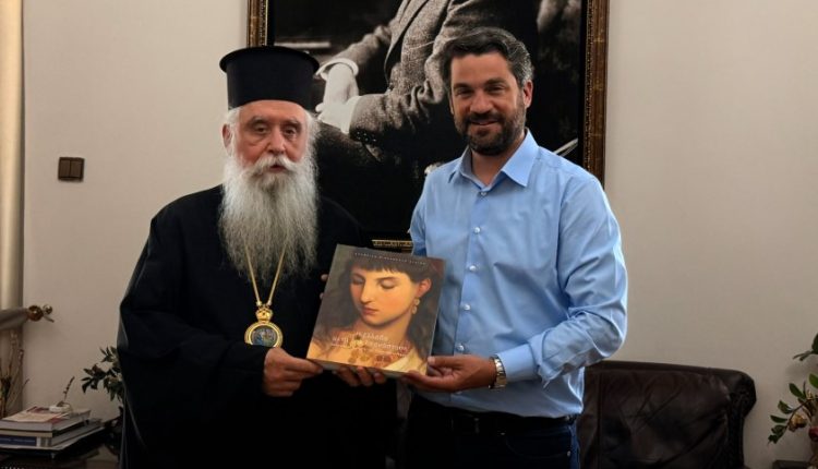 Συνάντηση-Αρχιεπισκόπου-Σινά-Συμεών-με-τον-Δήμαρχο-Χανίων
