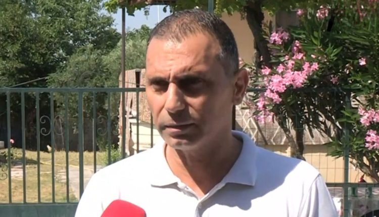 Αστυνομικός-έσωσε-δύο-κοριτσάκια-από-φλεγόμενο-σπίτι-στα-Γιαννιτσά-–-«Δεν-υπάρχει-χρόνος-για-δεύτερη-σκέψη»