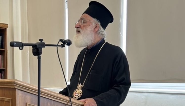 Ιερατική-Σύναξη-στην-Ιερά-Μητρόπολη-Αρκαλοχωρίου