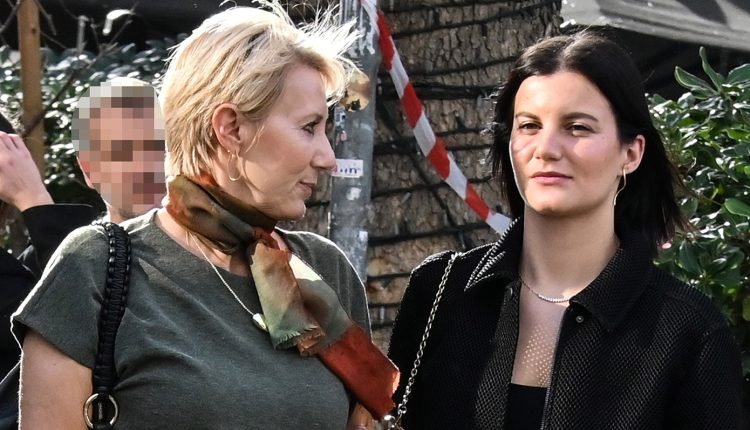 Το-ξέσπασμα-της-Αλίκης-Καραμανλή-στο-instagram-–-Τι-έγραψε-η-κόρη-του-πρώην-πρωθυπουργού