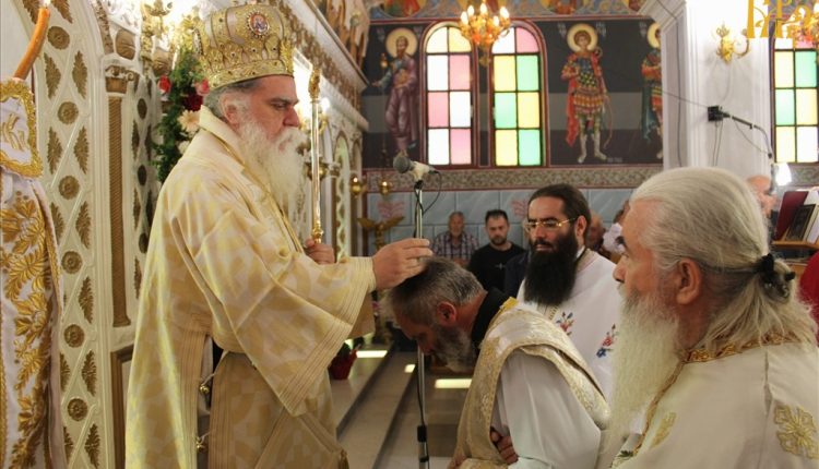 Χειροτονία-νέου-Πρεσβυτέρου-στο-Αστροχώρι-Άρτης