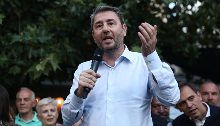 Ν-Ανδρουλάκης:-Ο-κ.-Μητσοτάκης-και-η-ΝΔ-πρέπει-να-γίνουν-παρελθόν