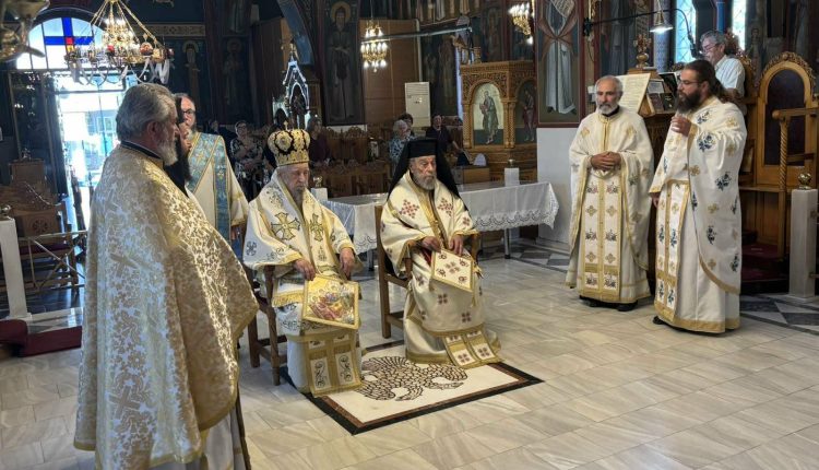 Αρχιερατικό-συλλείτουργο-και-αποκαλυπτήρια-προτομής-στον-Ιερό-Ναό-Αγίας-Τριάδος-Κριεζών
