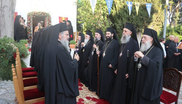 Πολυαρχιερατικός-Εσπερινός-Αγίου-Κυρίλλου-και-ονομαστηρίων-Μητροπολίτη-Κηφισίας
