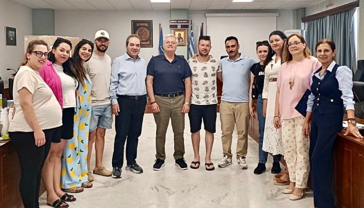 h-«ΑΠΟΣΤΟΛΗ»-παρέδωσε-σε-νέους-γονείς-της-Καρπάθου-τα-πρώτα-εφόδια-ζωής-για-τα-νεογέννητα-τους