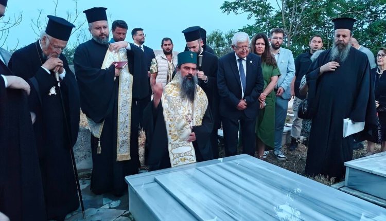 Ο-Πατριάρχης-Βουλγαρίας-Δανιήλ-τέλεσε-Τρισάγιο-στους-τάφους-της-οικογένειας-του-Οικουμενικού-Πατριάρχη