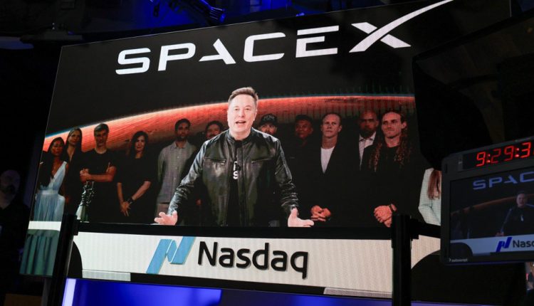 Πρώτη-της-spacex-στη-wall-street:-Ο-Μασκ-έγινε-ο-πρώτος-τρισεκατομμυριούχος