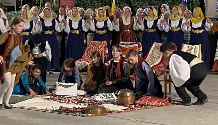 Επετειακή-εκδήλωση-της-ενορίας-Φανερωμένης-Χολαργού-για-τα-100-χρόνια-της-ιστορίας-της