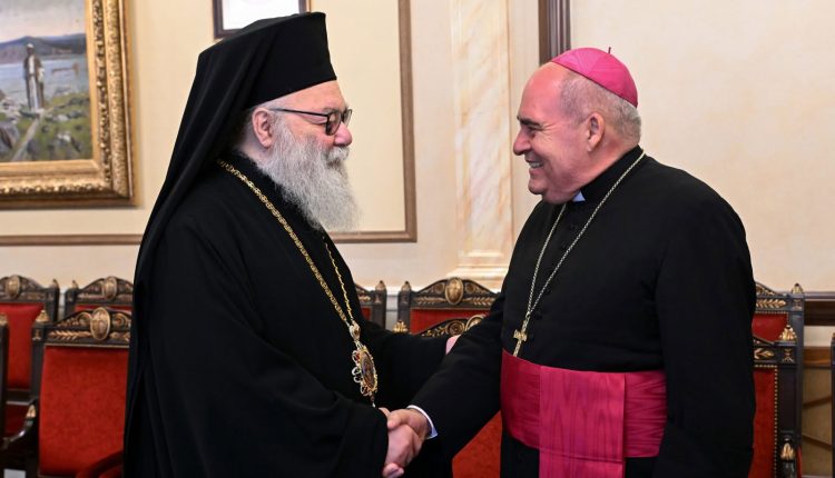 Ο-Πατριάρχης-Αντιοχείας-υποδέχθηκε-τον-νέο-Αποστολικό-Νούντσιο-στη-Συρία