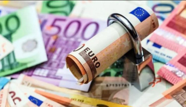 Κατασχέσεις:-Τι-αλλάζει-στους-λογαριασμούς,-ποιοι-κερδίζουν-έως-4.200-ευρώ-τον-χρόνο