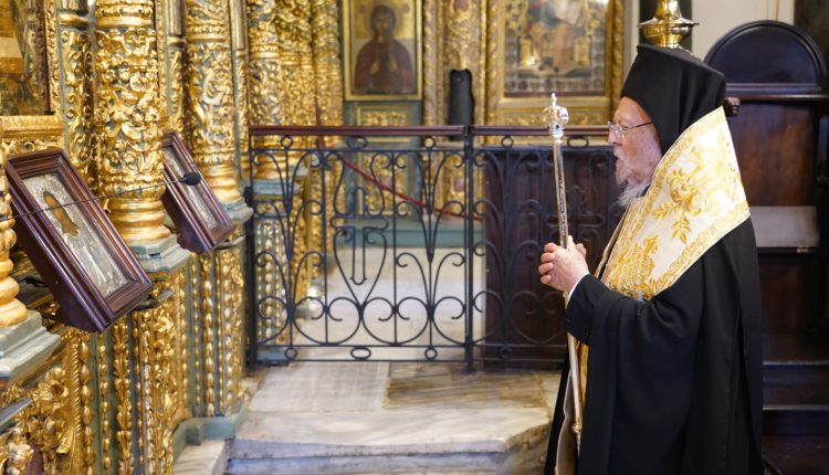 Πατριαρχικό-Τρισάγιο-για-τον-αείμνηστο-Μητροπολίτη-Ικονίου