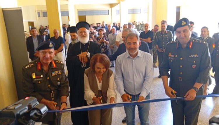Ο-Μητροπολίτης-Αρκαλοχωρίου-στα-εγκαίνια-ανακαινισμένων-αιθουσών-στο-Στρατόπεδο-«ΔΑΣΚΑΛΟΓΙΑΝΝΗΣ»