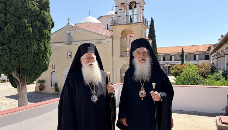 Αδελφική-επίσκεψη-του-Μητροπολίτη-Δημητριάδος-στη-Σάμο