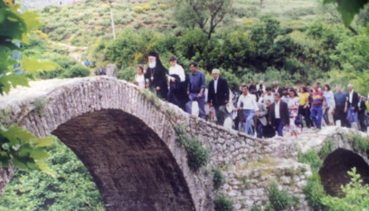 24η-Ιουνίου-1992:-Μια-λαμπροφόρος-ημερομηνία-σταθμός-για-την-Εκκλησία-της-Αλβανίας