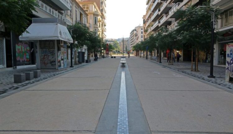 Θεσσαλονίκη:-Παραδόθηκε-το-νέο-τμήμα-της-πεζοδρομημένης-Αγίας-Σοφίας-–-Η-νέα-Πλατεία-Μητρόπολης