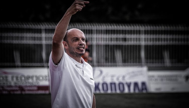 Την-Πέμπτη-στη-Λιβαδειά-η-κηδεία-του-Τάκη-Γκώνια