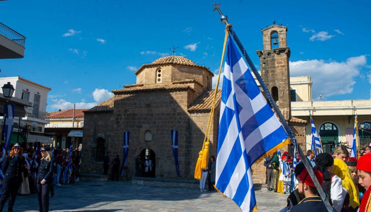 Η-πανήγυρις-του-Ιστορικού-Προσκυνηματικού-Ναού-των-Αγίων-Αποστόλων-Καλαμάτας