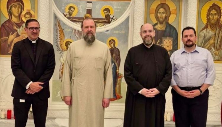 Ο-Θεσσαλονίκης-Φιλόθεος-στον-Άγιο-Νικόλαο-στο-Σημείο-Μηδέν-στη-Νέα-Υόρκη