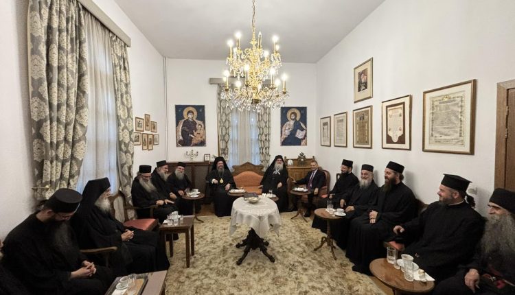 Ο-Αιτωλίας-Δαμασκηνός-στο-Άγιον-Όρος-–-Ανταπόδοση-οφειλομένης-ευγνωμοσύνης-στην-Παναγία-«Άξιον-Εστί»