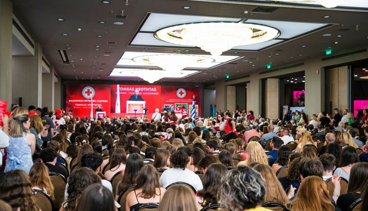 Η-νέα-γενιά-έστειλε-μήνυμα-ανθρωπιάς:-Ο-Ελληνικός-Ερυθρός-Σταυρός-βράβευσε-467-μαθητές-από-όλη-την-Ελλάδα