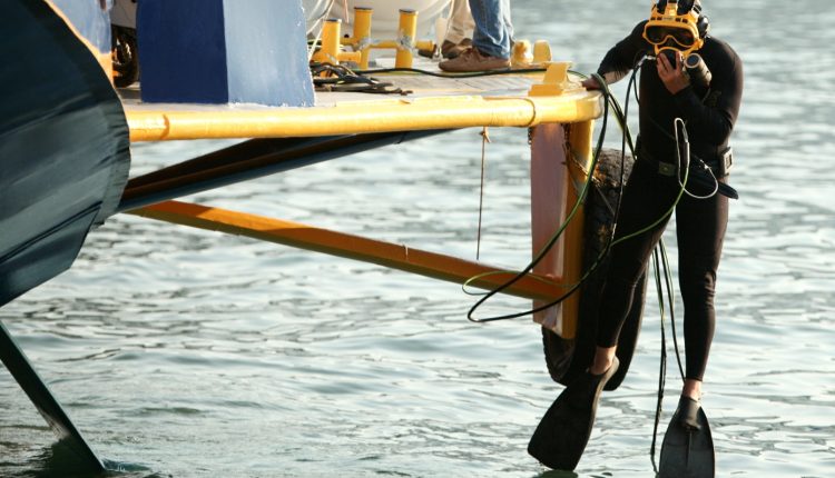 Βλάβη-στο-«flying-dolphin-athina»-–-Δεν-απέπλευσε-από-το-λιμάνι-της-Αίγινας