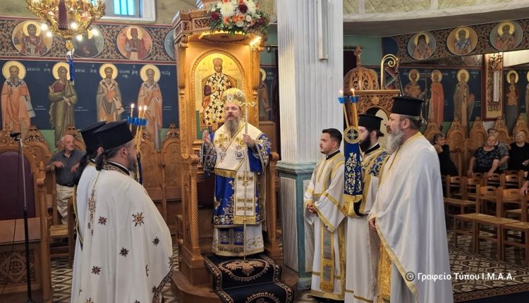 Αιτωλίας-Δαμασκηνός:-«Ο-ερχομός-του-Χριστού-μας-απελευθέρωσε-από-το-ζυγό-της-αμαρτίας»