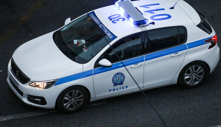 Πτώμα-εντοπίστηκε-σε-φεγγίτη-εμπορικού-κέντρου-της-Θεσσαλονίκης