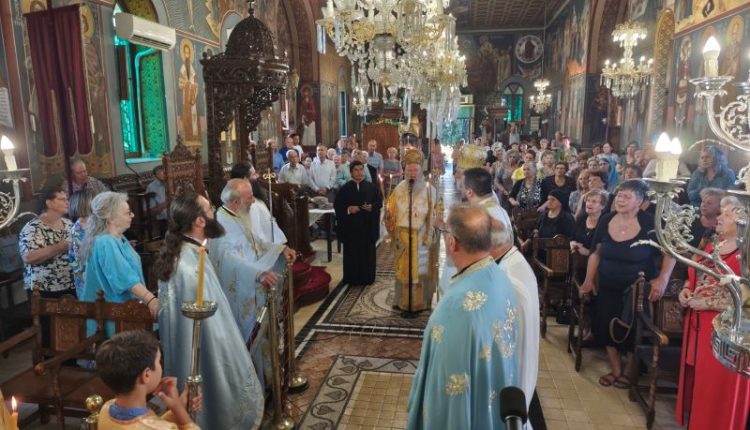 Ο-εορτασμός-των-Αγίων-Αναργύρων-στην-Ιερά-Μητρόπολη-Χαλκίδος