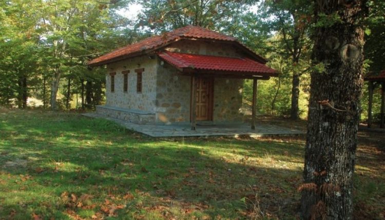 Εγκαίνια-Ιερού-Μετοχίου-Μεταμορφώσεως-του-Σωτήρος-και-Οσίου-Παϊσίου-του-Αγιορείτου-στην-λίμνη-Λογγά