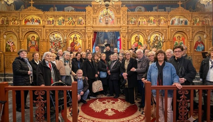 Μελβούρνη:-Επίσκεψη-του-Συλλόγου-Ελλήνων-Ηλικιωμένων-monash-στην-Παναγία-Καμαριανή-red-hill