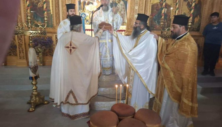 Η-εορτή-των-Αγίων-Αναργύρων-στην-Ιερά-Μητρόπολη-Ρεθύμνης-και-Αυλοποτάμου