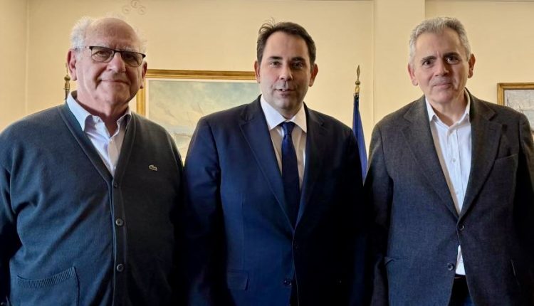 Μάξιμος-Χαρακόπουλος:-Έμπρακτη-στήριξη-υπερήλικων-ομογενών-ιστορικών-ελληνικών-κοινοτήτων