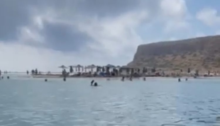 Κίσσαμος:-10χρονος-βούλιαξε-μπροστά-στα-μάτια-της-μητέρας-του-–-Τον-έσωσε-ο-ναυαγοσώστης