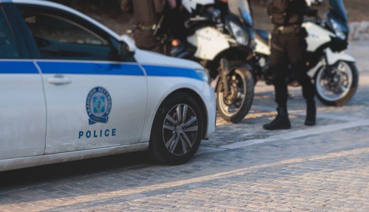 Αχαΐα:-Τέσσερις-νεαροί-ξυλοκόπησαν-και-έστειλαν-στο-νοσοκομείο-14χρονο