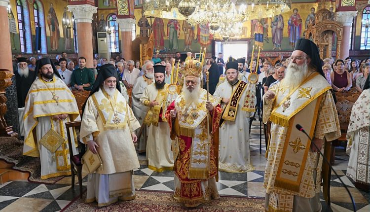 Πολυαρχιερατικό-συλλείτουργο-στην-Ιερά-Μονή-Αγίας-Κυριακής-Λουτρού