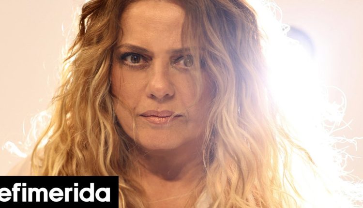 Τσαλιγοπούλου:-«Η-γενιά-μου,-του-έντεχνου-τραγουδιού,-ήταν-θεοπάλαβη»-Απόψε-η-μεγάλη-συναυλία-στο-πλαίσιο-του-«attica-roots-festival»