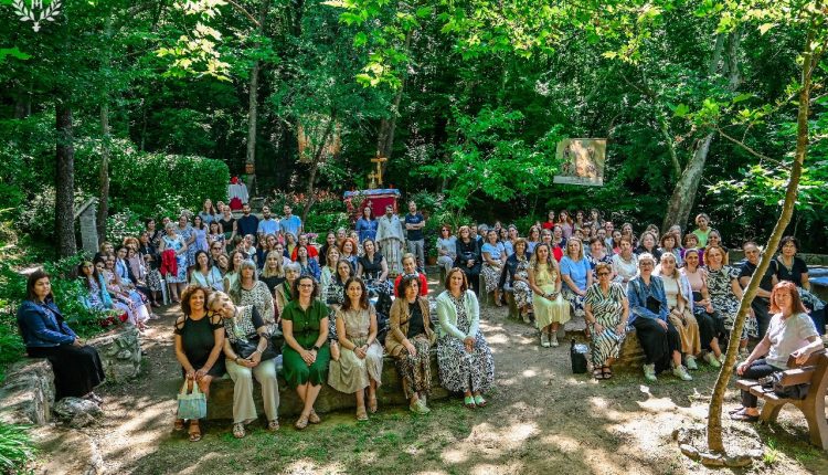 Τριήμερο-Κυριών-της-Μητροπόλεως-Νεαπόλεως-στη-Μακρυνίτσα