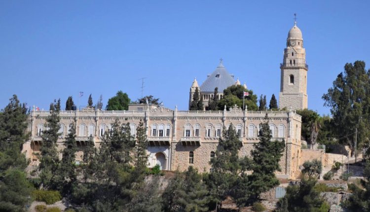 Η-διατήρηση-της-Πατριαρχικής-Σχολής-Σιών-είναι-και-εθνικό-ζήτημα