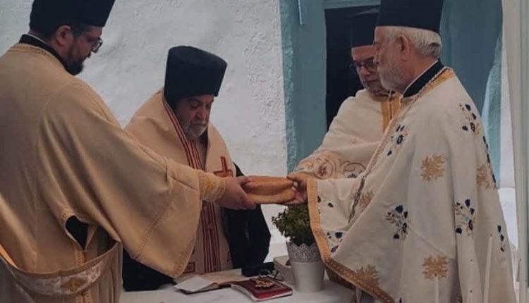 Θεία-Λειτουργία-στο-Ιερό-Αγίασμα-της-Αγίας-Κυριακής-του-Βουνού