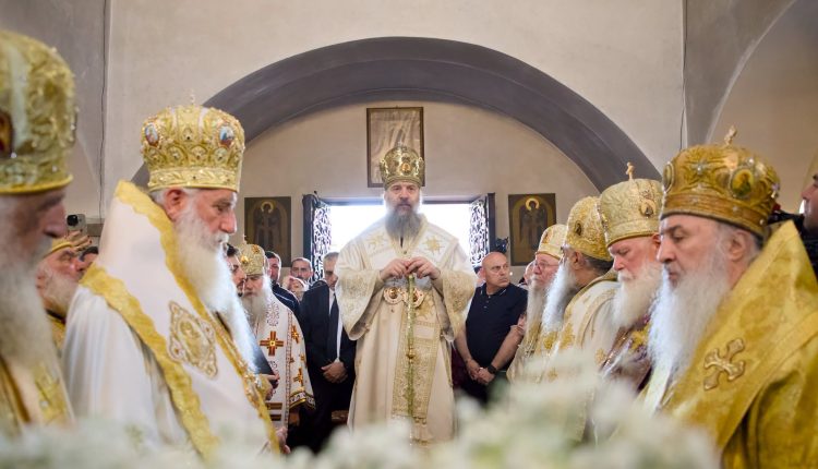 Η-πρώτη-Θεία-Λειτουργία-του-Πατριάρχη-Γεωργίας-στην-Επισκοπή-Σενάκι-και-Τσχορότσκου
