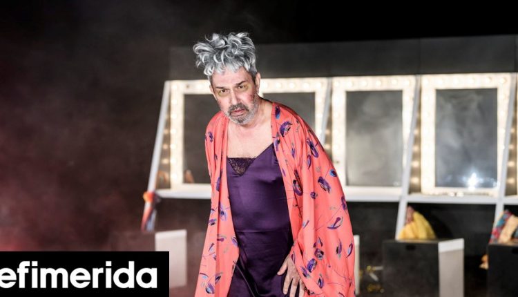 «Εκκλησιάζουσες»-με-τζαζ-καμπαρέ-αισθητική-Φωτογραφίες-από-την-περιοδεία-του-καλοκαιριού