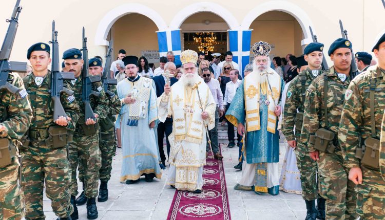 Κορυφώθηκε-η-πανήγυρη-της-Παναγίας-Τριχερούσας-στην-Φοινικούντα-Μεσσηνίας