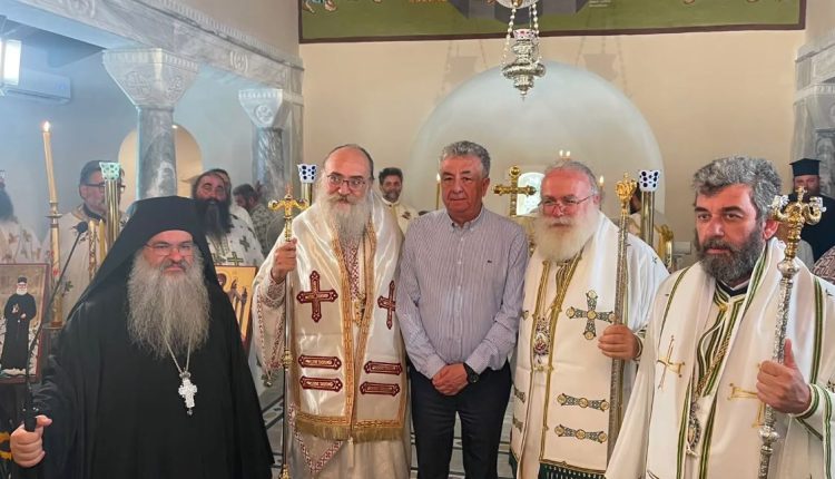 Στα-Θυρανοίξια-του-Καθολικού-στη-Μονή-Κουδουμά-ο-Περιφερειάρχης-Κρήτης-Σταύρος-Αρναουτάκης