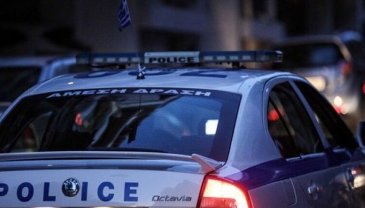 Πάτρα:-Συνελήφθησαν-τρία-άτομα-για-απάτες-μετά-από-καταδίωξη