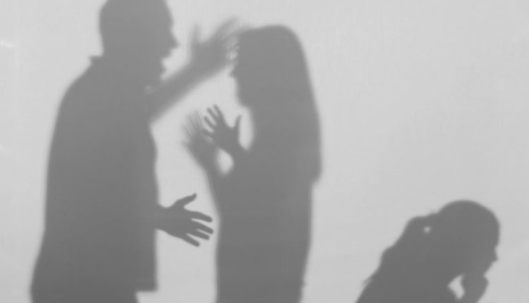 Κοινό-μέτωπο-Περιφέρειας-Αττικής-και-Αρχιεπισκοπής-για-την-πρόληψη-της-ενδοοικογενειακής-βίας