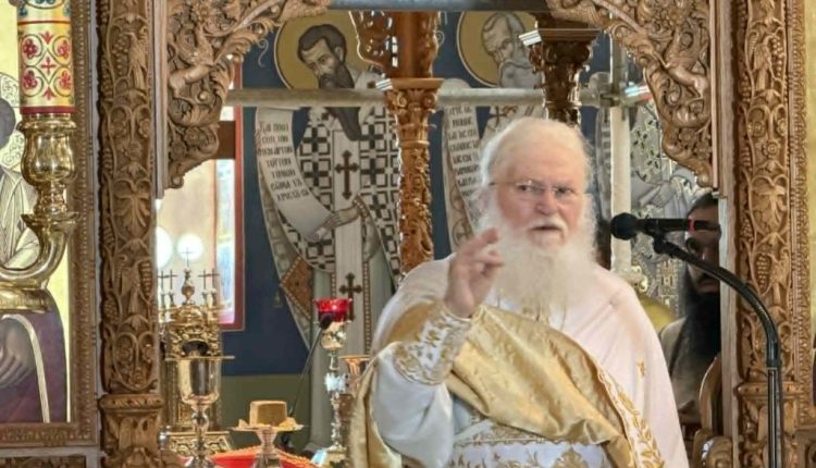 Ο-Γέρων-Εφραίμ-για-τη-χαρισματική-προσωπικότητα-του-Οσίου-Νικοδήμου-του-Αγιορείτου