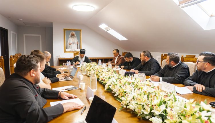 Συνεδρίασε-για-πρώτη-φορά-υπό-τον-Μητροπολίτη-Αντώνιο-το-Επαρχιακό-Συμβούλιο-της-Αρχιεπισκοπής-Κισινάου